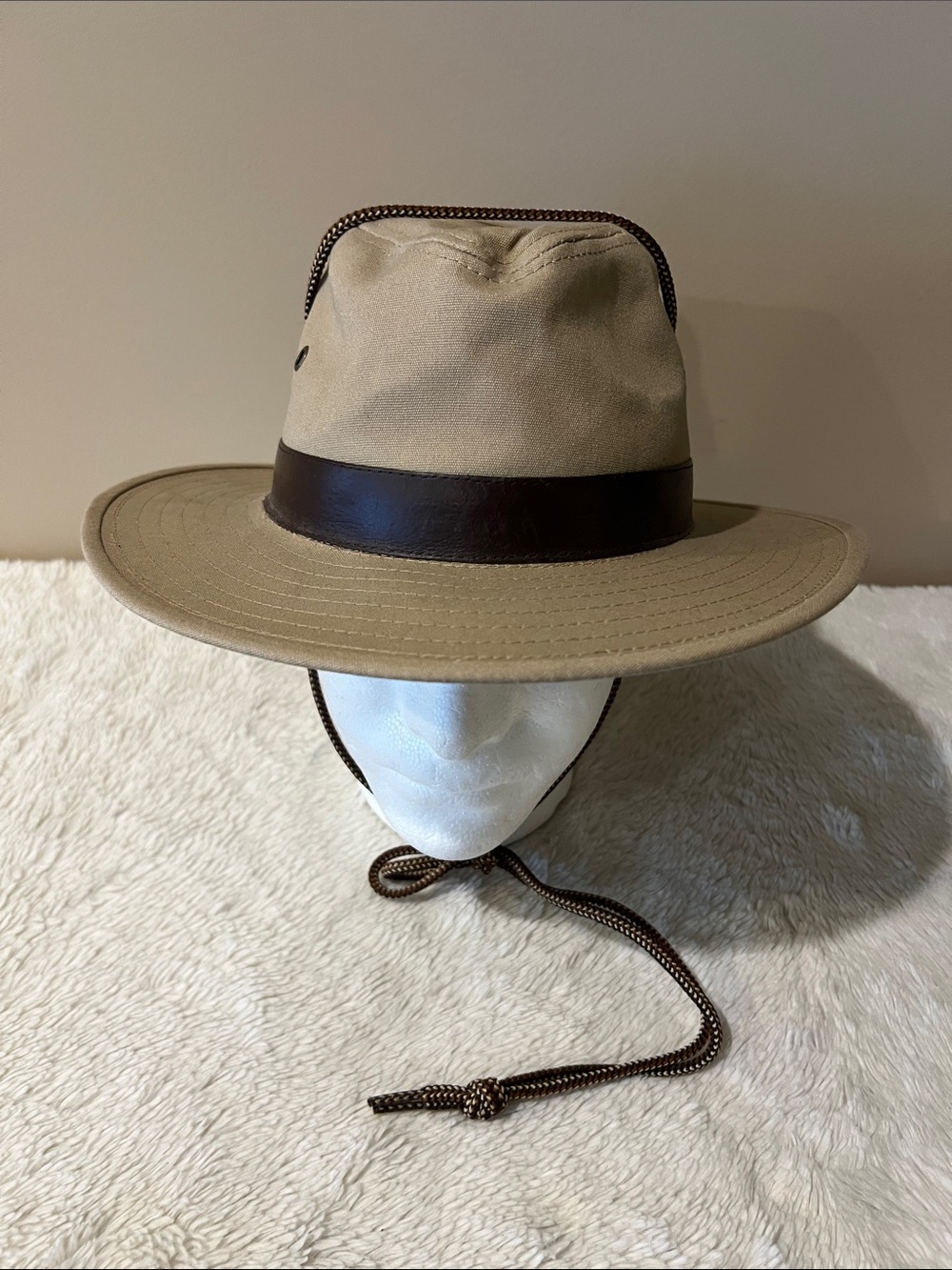 Henschel Indiana Jones Style Beige Canvas Hat Unisex Medium